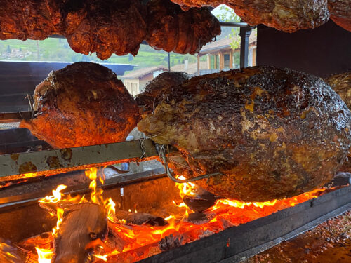 boeuf à la broche ardèche trail la voie romaine